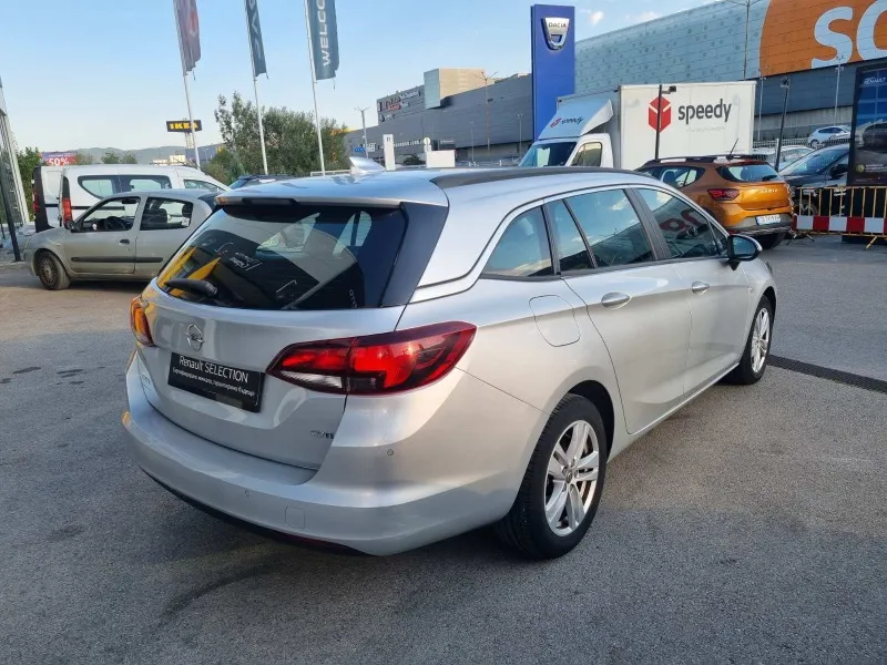 Opel Astra SPORT TOURIER 1.6 Image 5