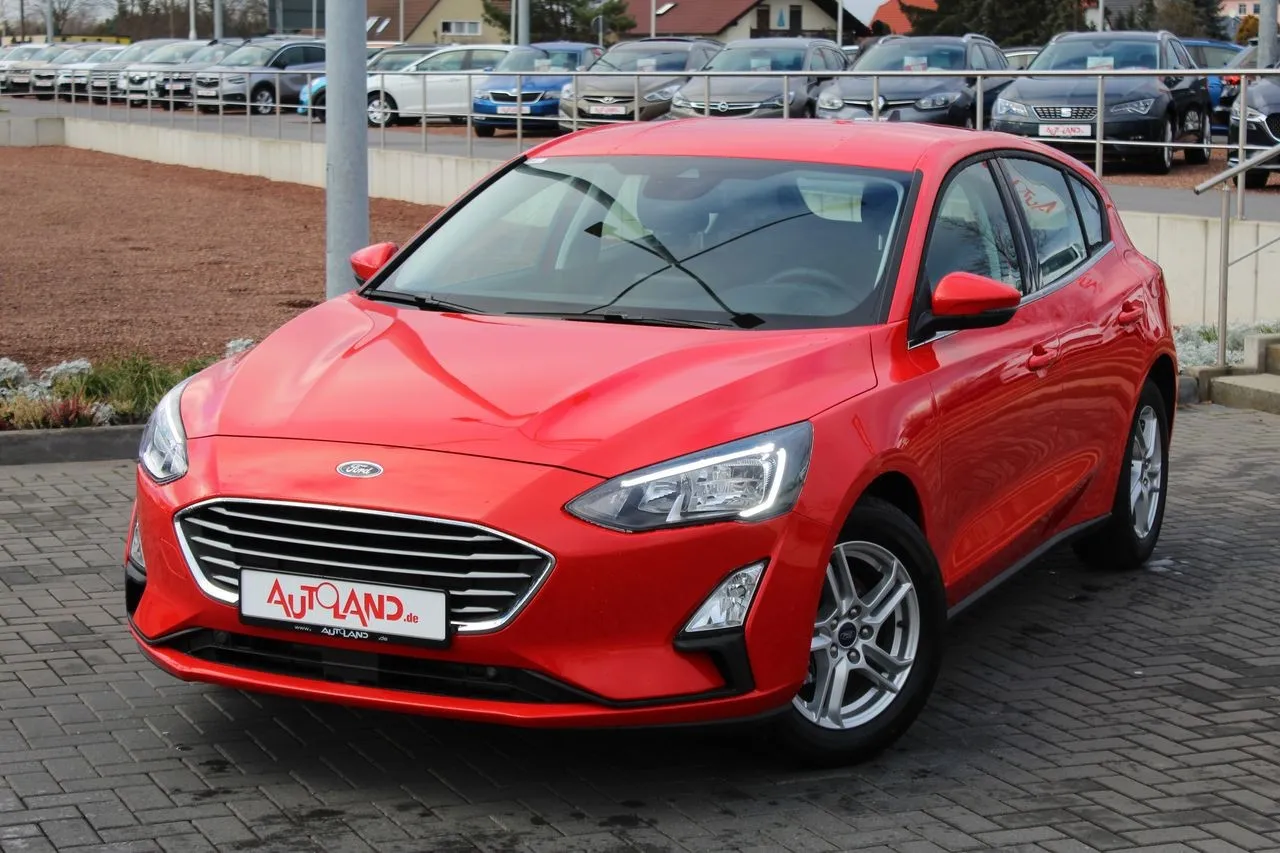 Ford Focus 1.0 EB Navi Sitzheizung LED  Image 1