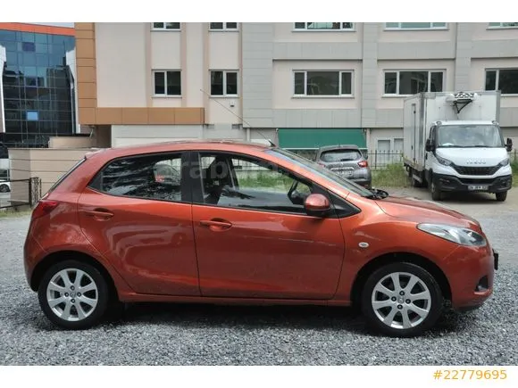 Mazda 2 1.5 Fun Image 6